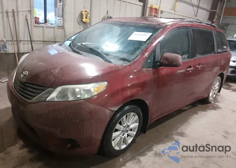 2014 Toyota Sienna Le 7 Passenger from USA, damaged, VIN 5TDJK3DC9ES077619